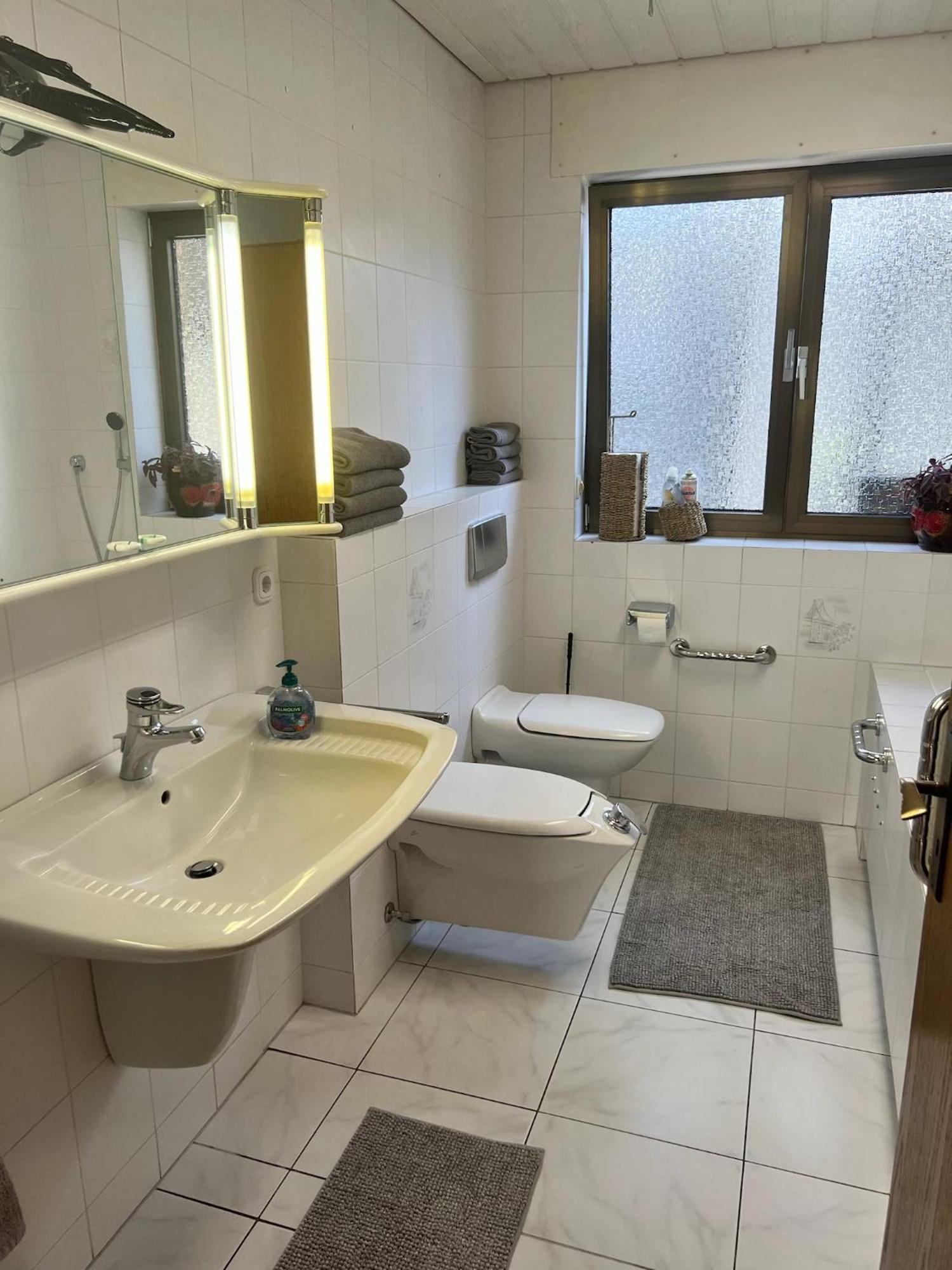 Barrierefreies Ferienhaus Mit Garten Bei Koeln Huerth Ngoại thất bức ảnh